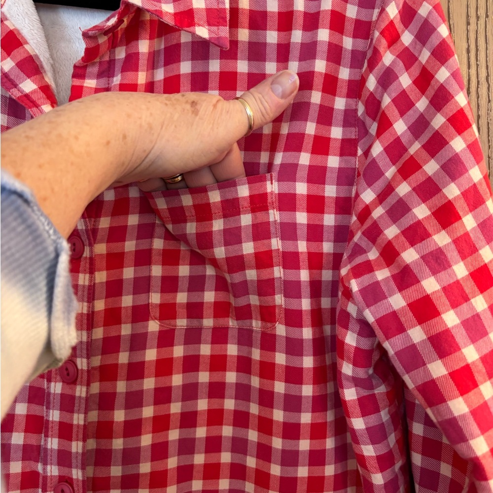 L.L.Bean fleece-lined flannel button-down shirt - Picture 7 of 10